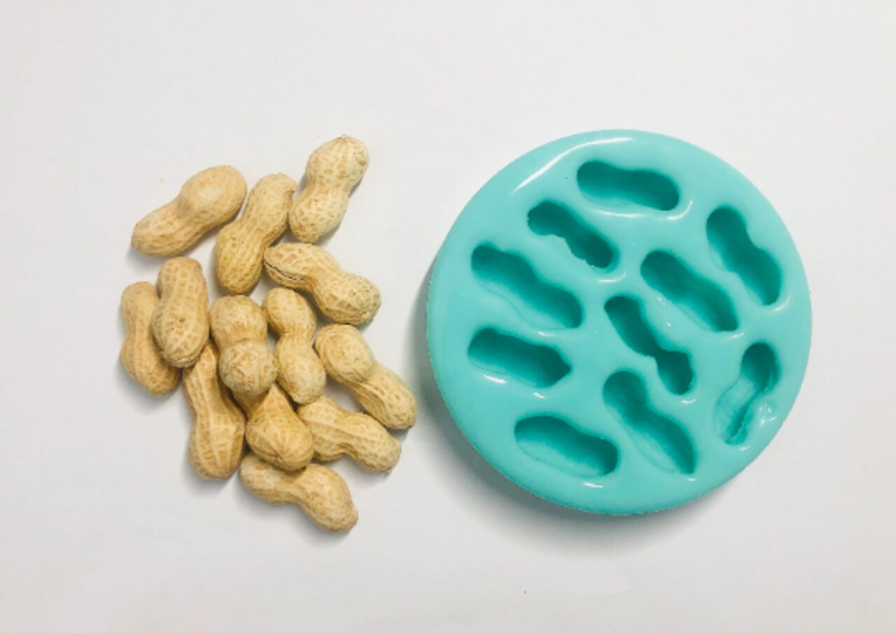 10pc Peanuts with Shell Silicone Mold| Realistic Peanuts| Food Shaped Mold| Candle| Soap | Embeds. Mold for wax| resin|Cla